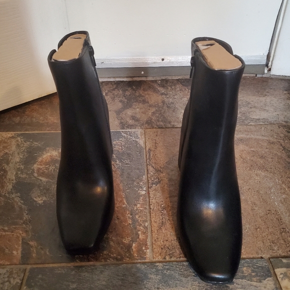 Kelly & Katie feni bootie boots - Picture 2 of 6